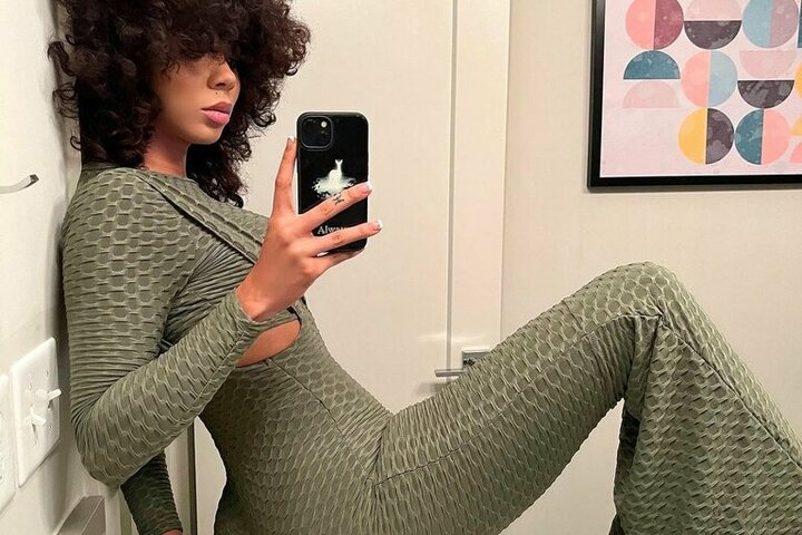 23