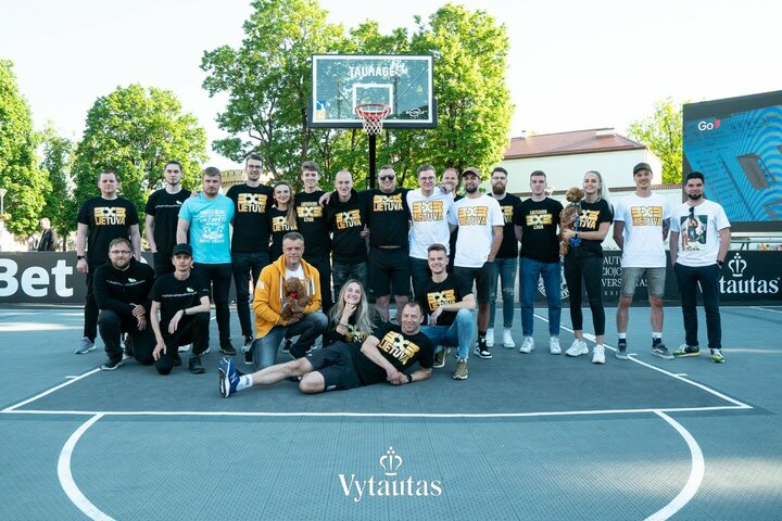 41