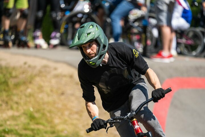 85