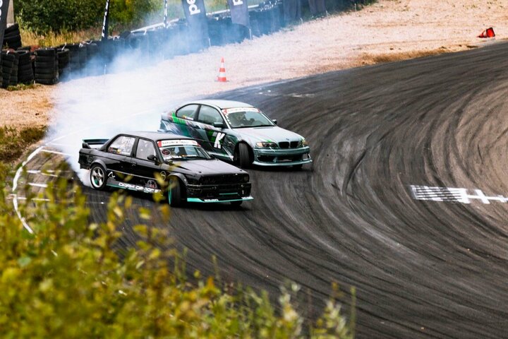 83