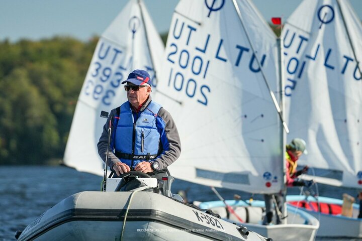 203