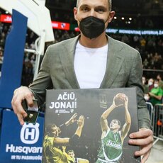 Jono Mačiulio pagerbimas | Eriko Ovčarenko / BNS foto nuotr. 6