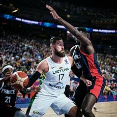 Jonas Valančiūnas | FIBA nuotr. 13