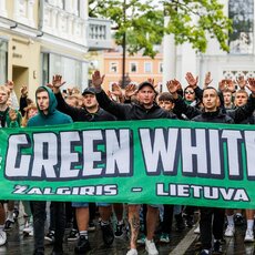 „Žalgirio“ fanų eisena | Eriko Ovčarenko / BNS foto nuotr. 6