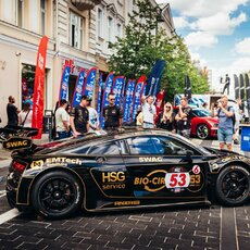 Gedimino prospekte pristatytos jubiliejinės „Aurum 1006 km lenktynės“ | Vytauto Pilkausko nuotr. 6
