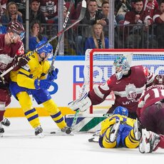 Latvija – Švedija rungtynių akimirka | IIHF nuotr. 37