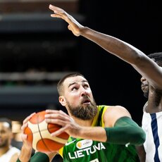 Jonas Valančiūnas l Irmanto Gelūno/BNS Foto nuotr. 31