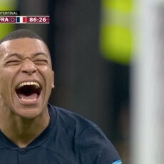 Kylianas Mbappe | „Stop“ kadras 7