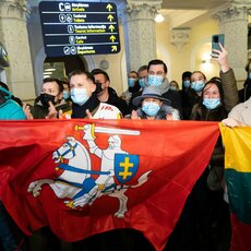 Vilniaus oro uoste sutikti Dakaro dalyviai | BNS nuotr. 20
