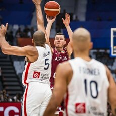 Prancūzija - Latvija rungtynių akimirka | FIBA nuotr. 34
