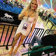 Ebanie Bridges | Instagram.com nuotr 66