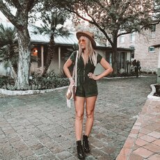 Alyssa Levesque | Instagram.com nuotr 43