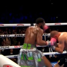 Eimantas Stanionis ir Jaronas Ennisas | „Stop“ kadras 17