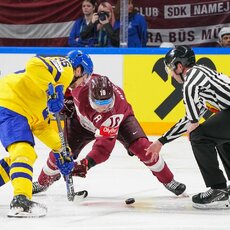 Latvija – Švedija rungtynių akimirka | IIHF nuotr. 13