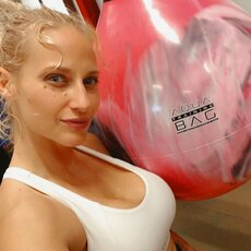 Ebanie Bridges | Instagram.com nuotr 91