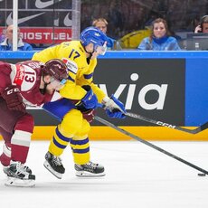Latvija – Švedija rungtynių akimirka | IIHF nuotr. 16