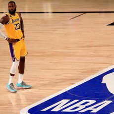 4. Los Andželo „Lakers“ (NBA), Vertė: $4.4 milijardai, Savininkai: Jerry Buss Šeima Trusts, Philip Anschutz, Įsigijimo metai: 1979, 1998, Mokėta suma: $20 mln., $268 mln. | Scanpix nuotr. 4