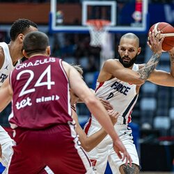 Prancūzija - Latvija rungtynių akimirka | FIBA nuotr. 4