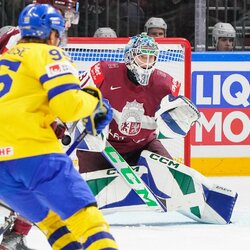 Latvija – Švedija rungtynių akimirka | IIHF nuotr. 1