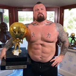 Eddie Hallas | Instagram.com nuotr 3
