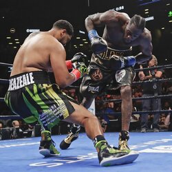 Deontay Wilderio ir Dominico Breazeale‘o dvikovos akimirka | Scanpix nuotr. 4