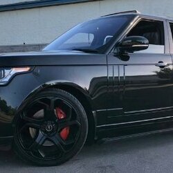 Kyle'o Walkerio „Land Rover Range Rover 4.4 SD V8“ - 62 tūkst. svarų sterlingų (69 tūkst. eurų) | Organizatorių nuotr. 5