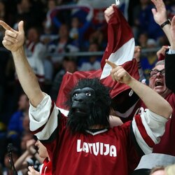 Latvių ir švedų rungtynės | IIHF nuotr. 2