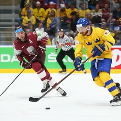 Latvių ir švedų rungtynės | IIHF nuotr. 4