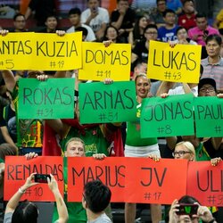 Lietuvos rinktinės sirgaliai rungtynėse su Australija | Žygimanto Gedvilos / BNS foto nuotr. 1