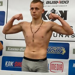 „KOK World Series 2019 in Kaunas“ turnyro kovotojų svėrimai | Sportas.lt/Tito Pacausko nuotr. 3