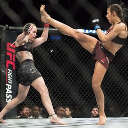 Joannos Jedrzejczyk ir Valentinos Ševčenkos kovos akimirka | Scanpix nuotr. 5