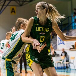 Lietuvos moterų ir Lietuvos U16 vaikinų krepšinio rinktinių rungtynės | Lino Žemgulio nuotr. 4