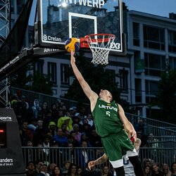 Lietuvių ir amerikiečių rungtynės | FIBA nuotr. 5