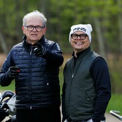 Vilniuje golfo sezonas pradėtas azartišku turnyru ir šventine nuotaika | Organizatorių nuotr. 2