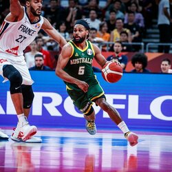 Prancūzija – Australija rungtynių akimirka | FIBA nuotr. 4