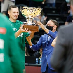 „Žalgiriui“ įteikti žiedai ir LKL čempionų taurė | Eriko Ovčarenko / BNS foto nuotr. 5