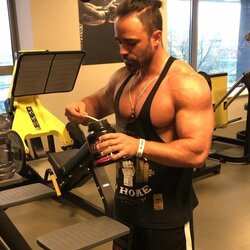 Aleksandras Krupnovas | Instagram.com nuotr 2