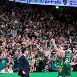 „Žalgirio“ LKL titulo šventimo akimirkos | Roko Lukoševičiaus/LKL nuotr. 5