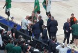 „Panathinaikos“ savininkas ilgosios pertraukos metu užsipuolė teisėjus