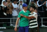 „Roland Garros“ finalas sužavėjo teniso pasaulį: „5 val. 29 min. ir jokių ėjimų į tualetą, taktinių medicininių pertraukėlių, ginčų, isterikavimų ir sukčiavimų“