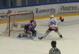 Suomijoje – Griniaus įvartis į Nausėdos klubo vartus