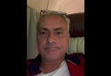 Pamatykite: J.Mourinho komandos autobuse stebėjo, kaip „AS Roma“ nugalėjo „Inter“ 