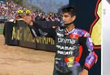 F.Bagnaia finišavo pirmas, bet to neužteko: butelį sudaužęs J.Martinas – naujasis „MotoGP“ čempionas