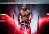 Oficialu: J.Anglickas keičia susirgusį A.Johnsoną ir kovos prieš „Bellator“ čempioną!