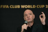 FIFA prezidentas teigia, kad pasaulio čempionato rungtynės dėl karščio bus rengiamos dengtuose stadionuose 
