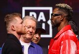 Pirmą kartą už JAV ar Meksikos ribų kovosiantis „Canelo“ susitiko su Scullu: „Visi šneka nesąmones, bet kai žengia į ringą – viskas būna kitaip“