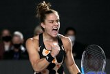 Lemiamo seto metu atsilikusi M.Sakkari dramatiškai žengė į „WTA Finals“ pusfinalį