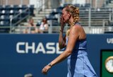 Ne apie tokį atsisveikinimą svajojo: Kvitova paskutiniame karjeros mače laimėjo vos 1 geimą