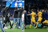 „Espanyol“ ultroms įsiveržus į stadioną ir sukėlus chaosą, Xavi prašė žaidėjų švęsti rūbinėje: „Mes ne namuose“