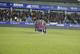 Du įvarčius per 6 minutes pelniusi „Huesca“ ekipa parklupdė „Real Betis“